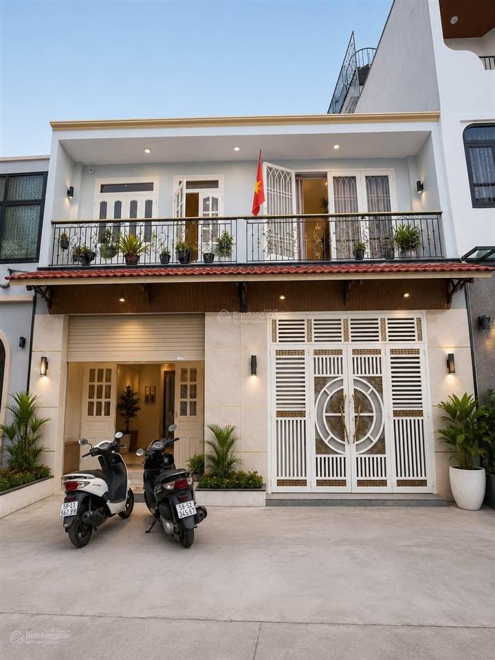 Chỉ 6 tỷ có ngay nhà 2 tầng 73m  hẻm 6m thông  sát vách aeon tân phú