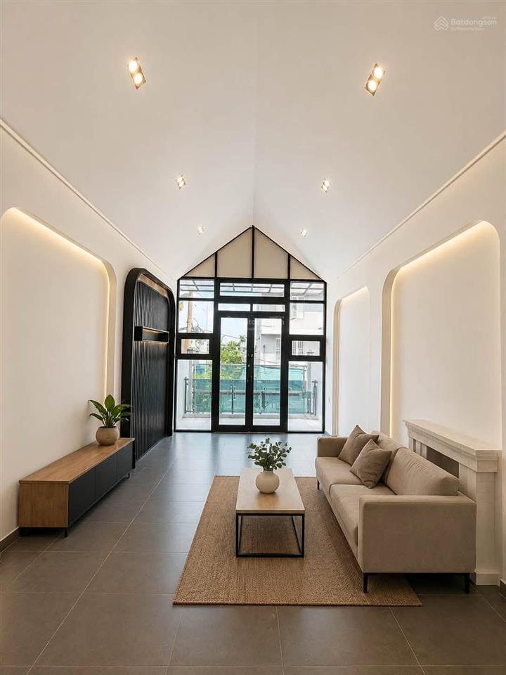 Bán nhà hẻm 8m thông giáp lê thúc hoạch tân phú 93m (4.3x22) giá chỉ 7.3 tỷ
