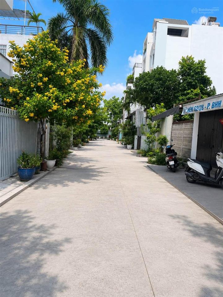 Bán nhà hẻm 8m thông giáp lê thúc hoạch tân phú 93m (4.3x22) giá chỉ 7.3 tỷ