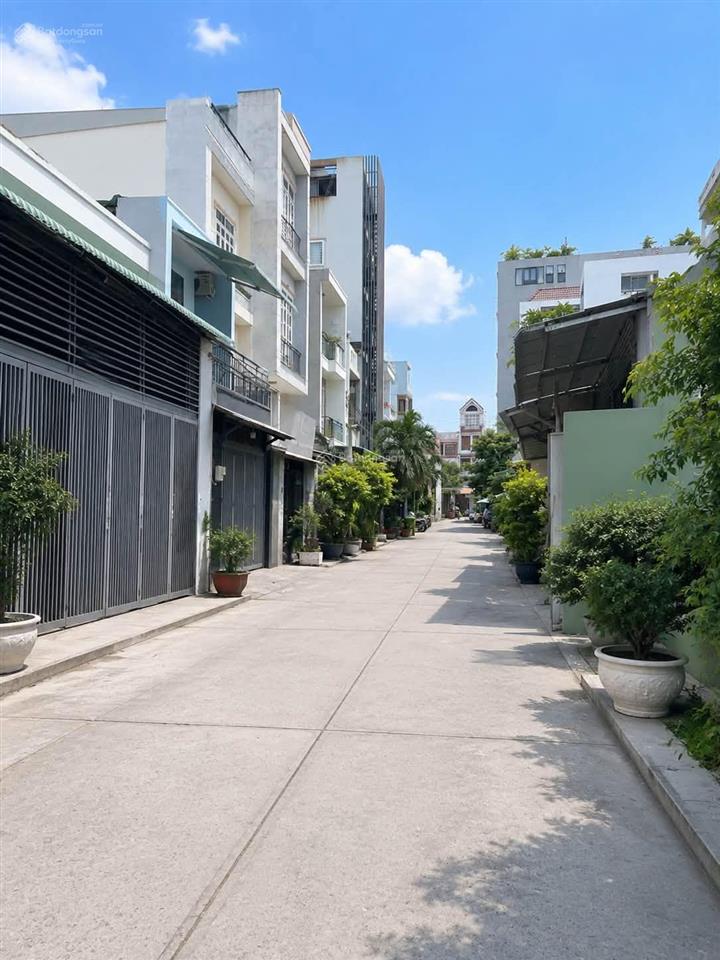 Bán nhà hẻm 8m thông giáp lê thúc hoạch tân phú 93m (4.3x22) giá chỉ 7.3 tỷ