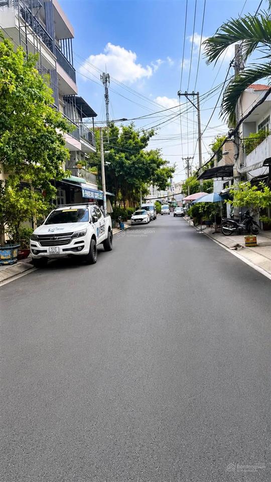 Bán nhà đẹp 3 tầng 65m ngang 5m  hxh  gần aeon mall tân phú, ga t3, metro số 2  chỉ nhỉnh 7 tỷ