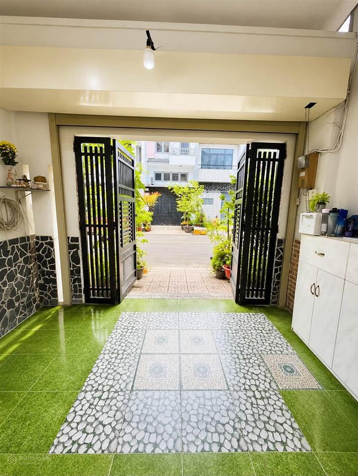 Mặt tiền khu bàn cờ họ lê  4 tầng  76m  ngang hơn 4m nở hậu  chỉ 10.x tỷ