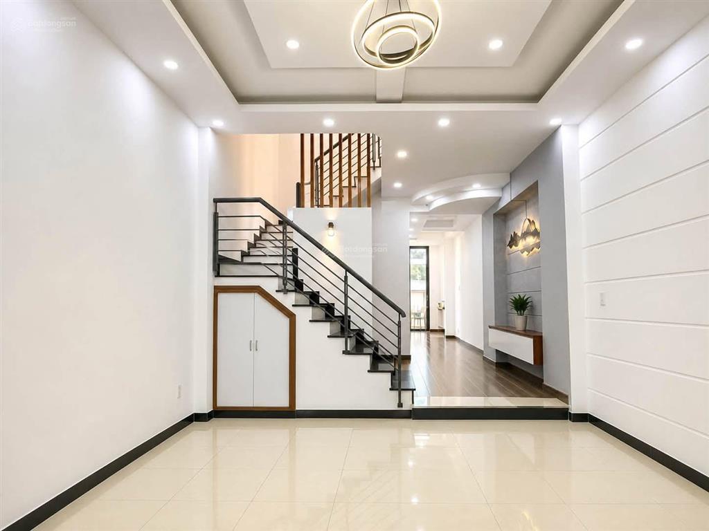 Giáp aeon tân phú  gần chợ gò xoài  hẻm tải  nhà đẹp 3 tầng 75m ngang 5 chỉ 6.x
