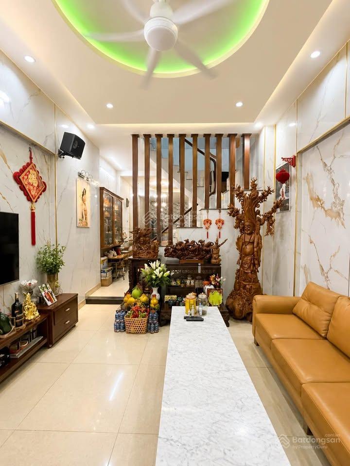 Bán nhà mặt tiền giá hẻm gần aeon mall tân phú 90m 2 tầng chỉ 8.x tỷ