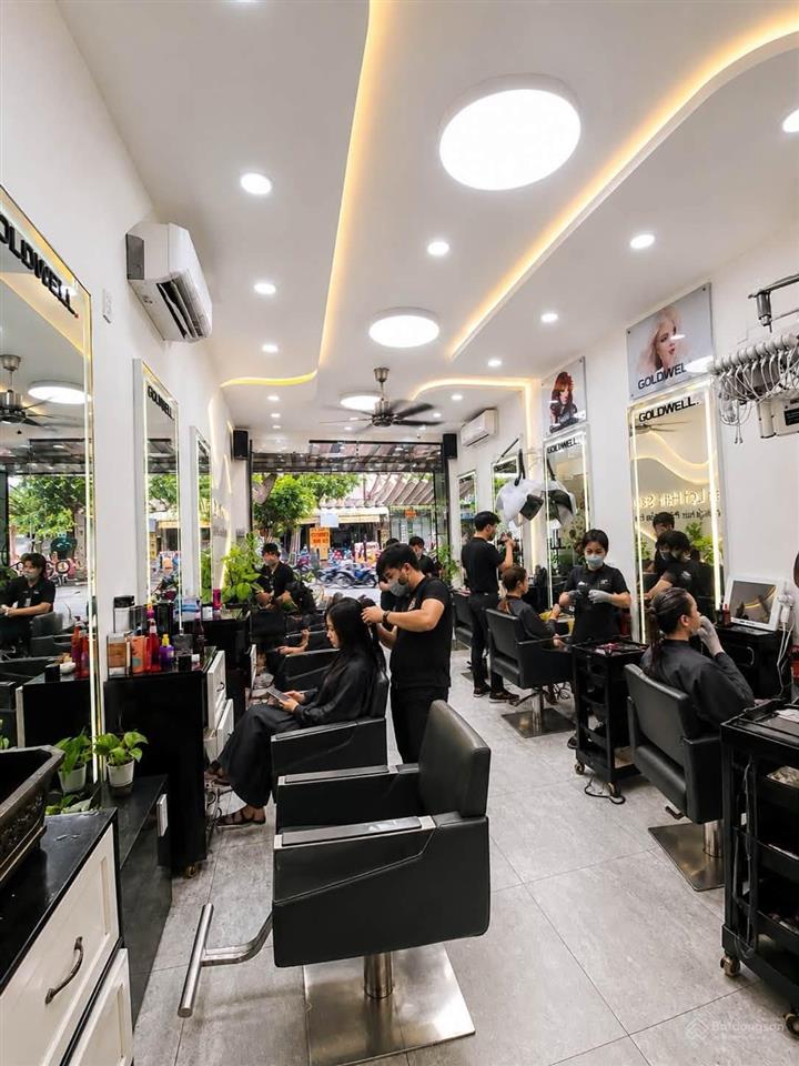 Mặt tiền kinh doanh 20m  lề 5m  kế chợ tân hương  80m  dòng tiền 30 triệu  giá 14.x tỷ