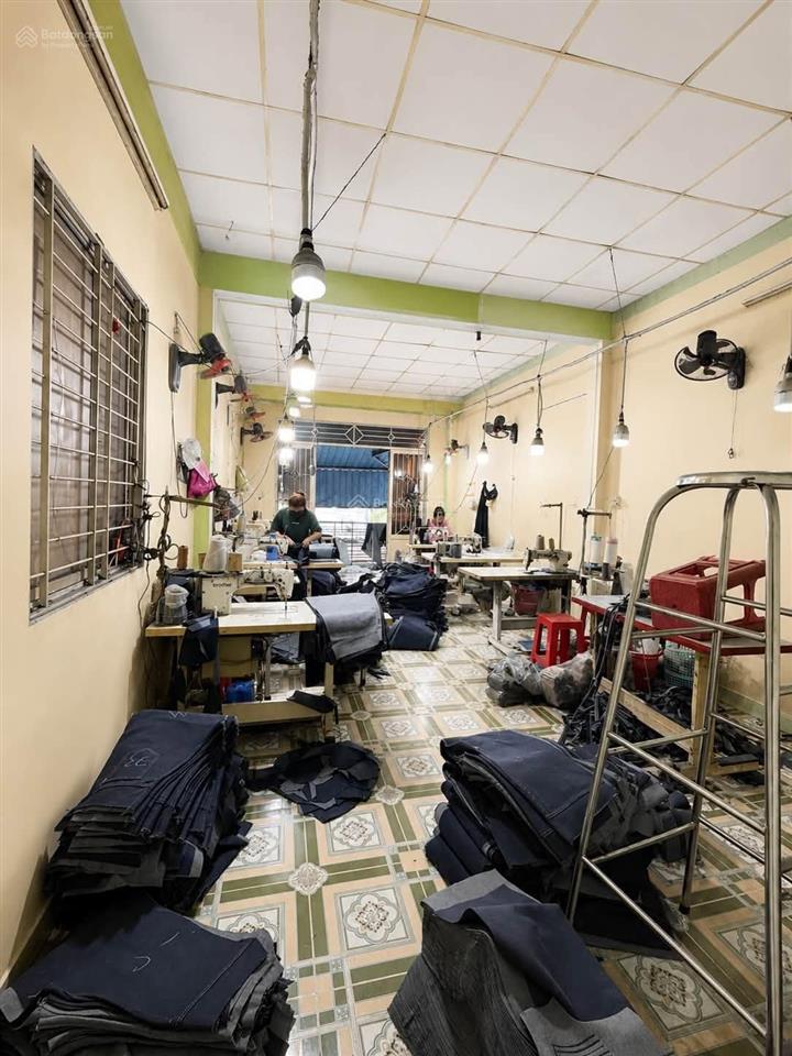 Tầm nhìn 7 nhà hẻm tải vườn lài 65m 2 tầng nở hậu đang sẵn dòng tiền