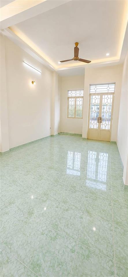 Hiếm có! nhà 3 tầng hẻm 9m có lề tân phú  4x17m vuông a4  chỉ nhỉnh 7 tỷ