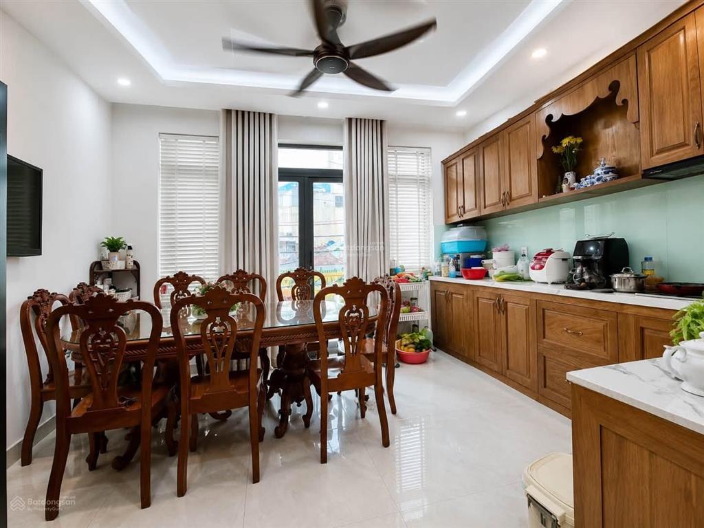 Mặt tiền tân sơn nhì nhà mới 5 tầng 80m ngang 5m nở hậu nhỉnh 16 tỷ