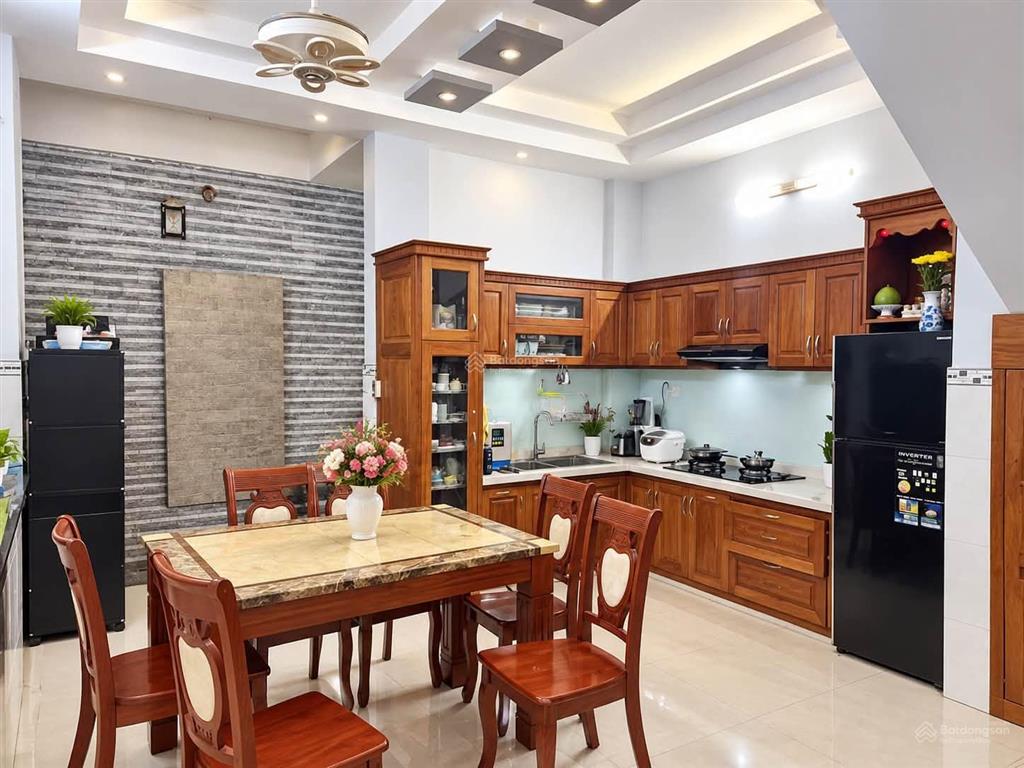 Giảm sâu chỉ 9.x bán nhà tây thạnh 4 tầng 70m ngang 5m hxh tránh