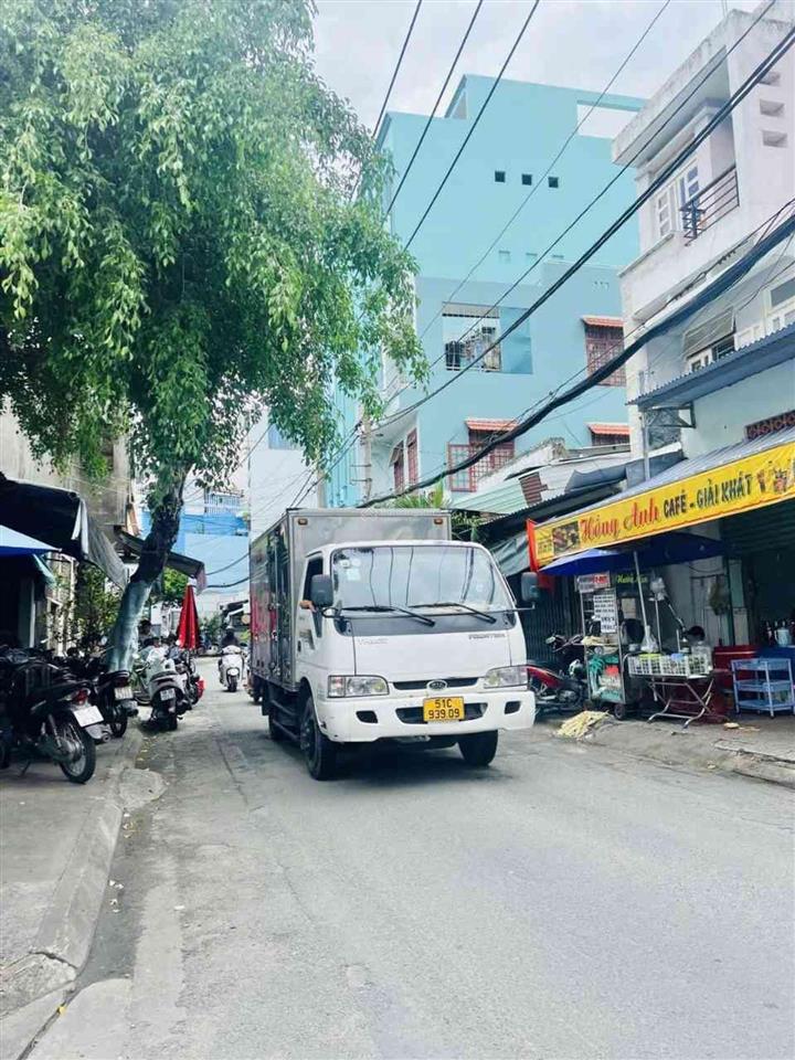 Chỉ 7.2 tỷ tl nhà mặt tiền 62m ngang 5m sẵn dòng tiền ngay sơn kỳ gần đhct aeon mall