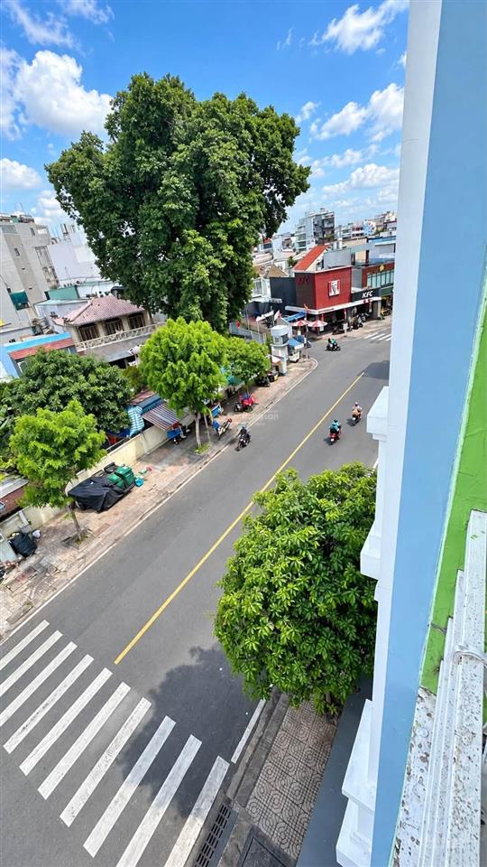 Tân sơn nhì mặt tiền lô góc không lộ giới 4 tầng chỉ 20.x