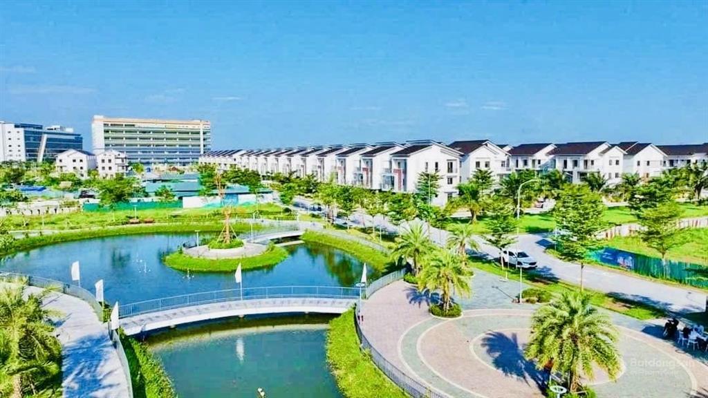 Siêu sang bán biệt thự vsip từ sơn 225m2 giá gốc cđt  cho thuê nhỉnh 5tỷ