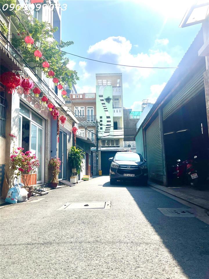 NHÀ BÁN HXH 7 CHỖ ĐỖ CỬA-NHÀ 3 TẦNG BTCT.
ĐƯỜNG TRẦN THỊ CỜ -Q12- 44M2-HƠN NHẸ 5 TỶ