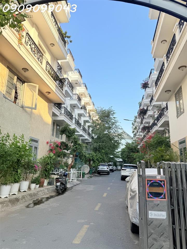 🏡 NHÀ ĐẸP THẠNH XUÂN – 5 TẦNG–XE HƠI NGỦ TRONG NHÀ