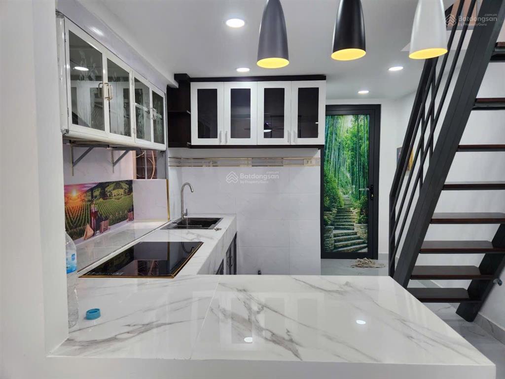 Chính chủ bán cc 2pn bàu cát, tân bình diện tích 62m2 (2pn, 1wc) giá 1,980 tỷ (~32tr/m2)