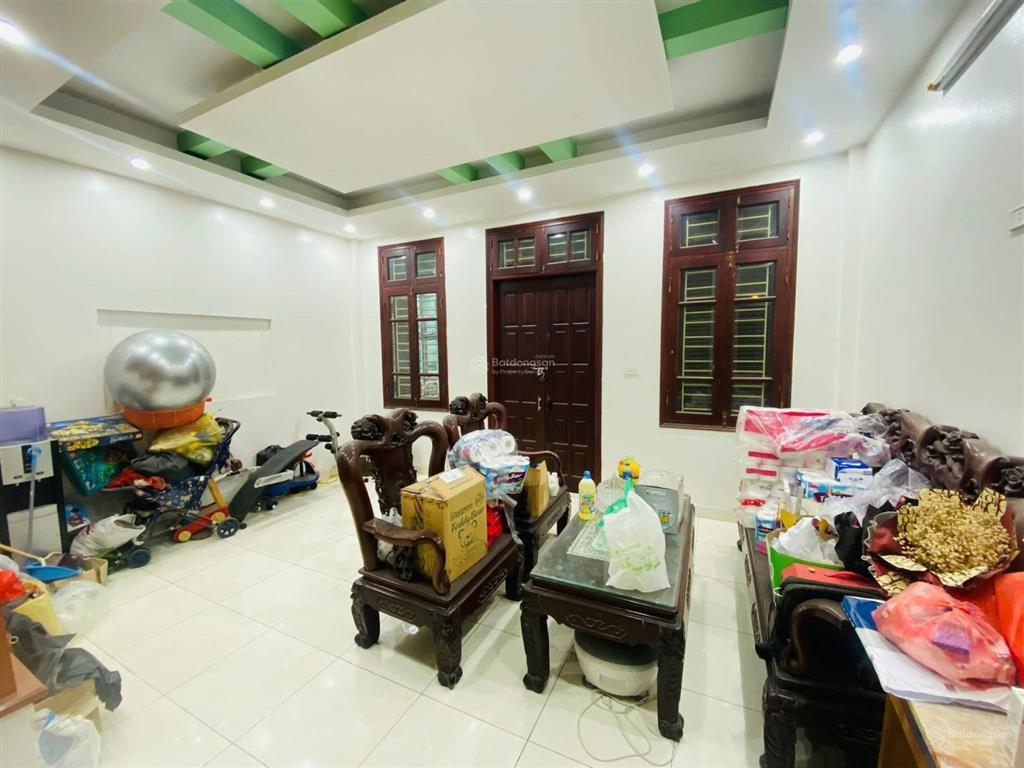 Bán nhà phân lô đại kim  hoàng mai  vỉa hè  ô tô tránh. dt 85m2 x 4 tầng. giá 26.5 tỷ