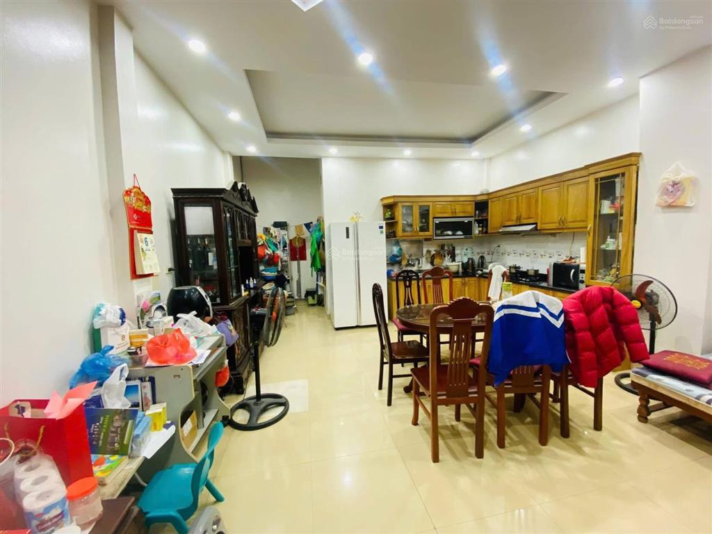 Bán nhà phân lô đại kim  hoàng mai  vỉa hè  ô tô tránh. dt 85m2 x 4 tầng. giá 26.5 tỷ