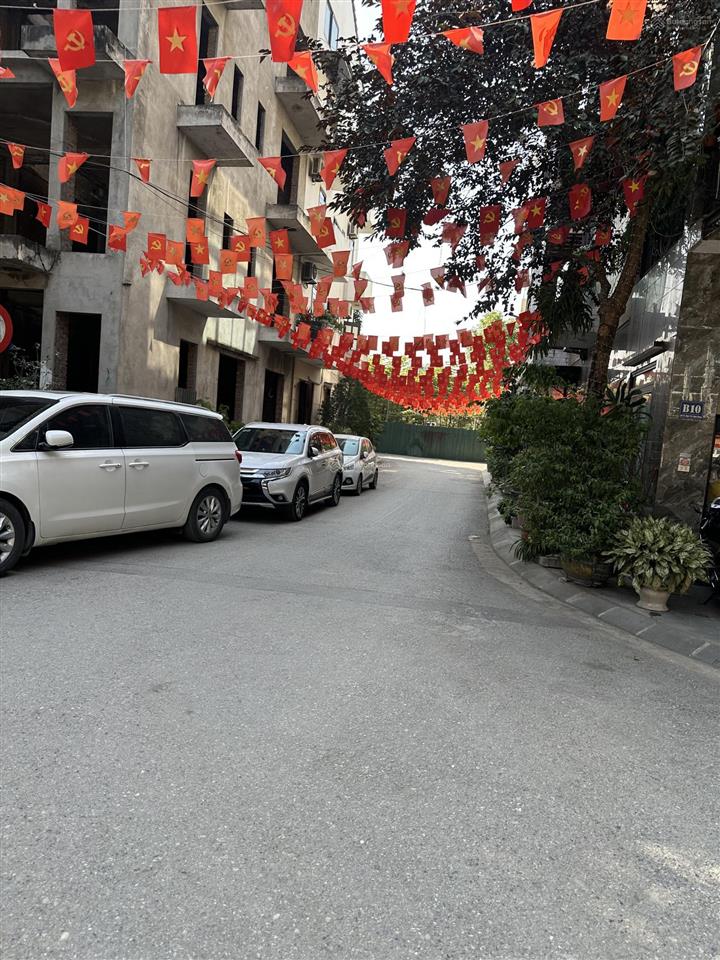 Bán nhà phân lô đại kim  hoàng mai  vỉa hè  ô tô tránh. dt 85m2 x 4 tầng. giá 26.5 tỷ