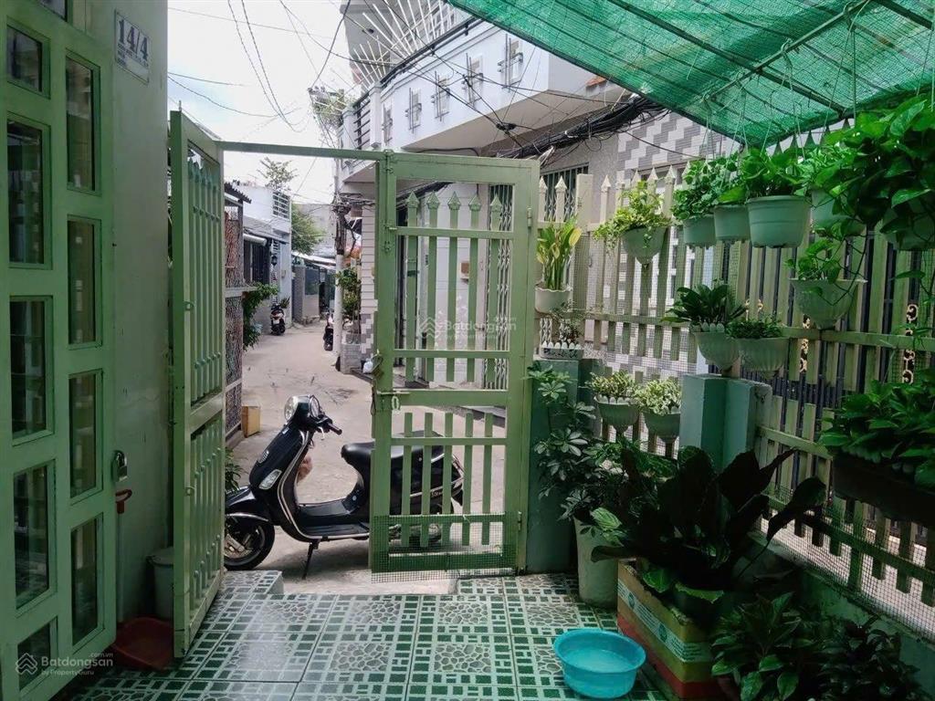 Bán nhà cấp 4, 75m2 sổ riêng hẻm to 3,5m gần mặt tiền ngay cầu kênh số 3