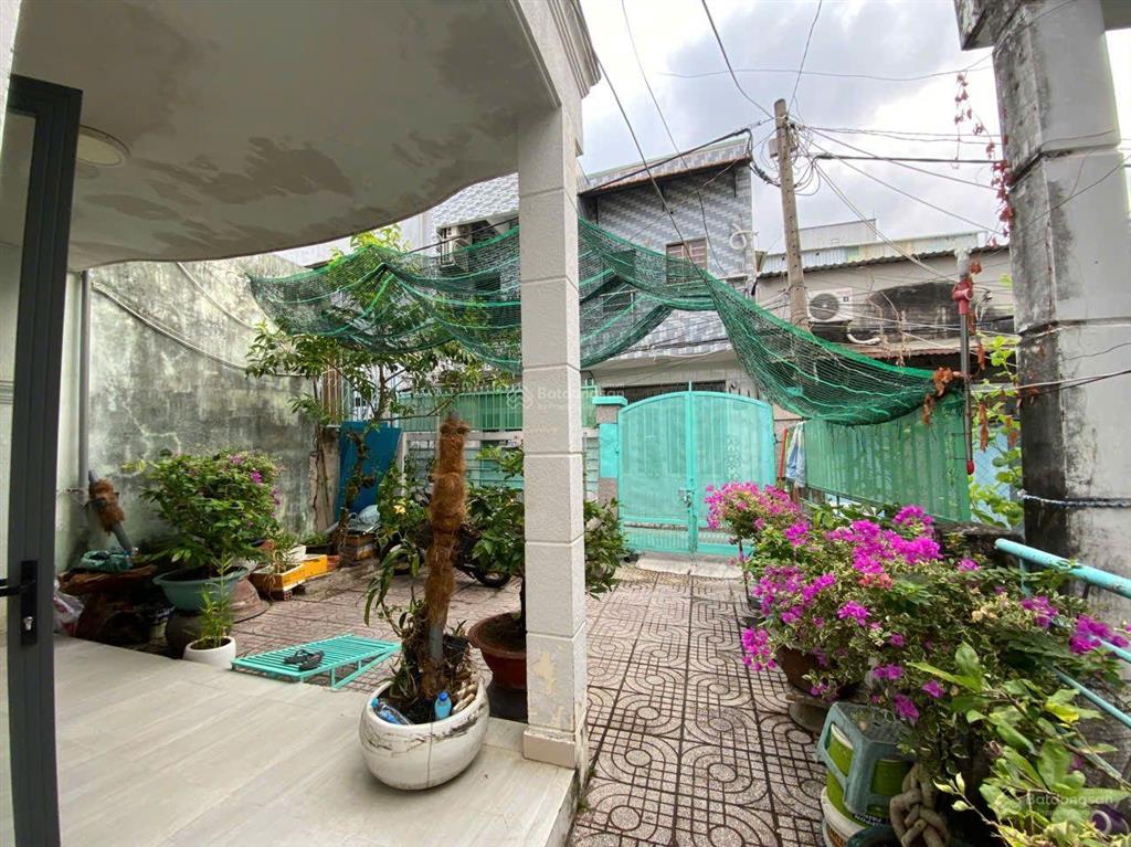 Bán nhà cấp 4 to chà bá sổ riêng 116,2m2 hẻm 1118 lê văn lương