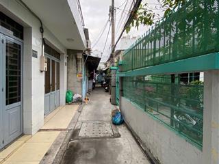 Bán nhà cấp 4 to chà bá sổ riêng 116,2m2 hẻm 1118 lê văn lương