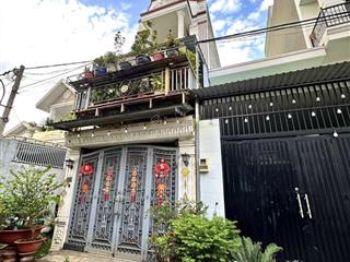 Bán nhà chủ tự xây 81m23 tầng ôtô trước cổng 6,5 tỷ