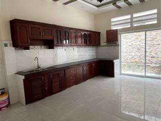 Bán nhà riêng tại lý thánh tông, 9,2 tỷ, 78m2, đẹp và nhiều tiện ích