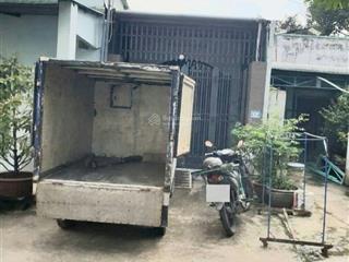 Nhà shr, hẻm & sân xe hơi + sân xe máy, 2pn, khách, bếp, dt 43 m2, p. đông hòa, dĩ an cũ chỉ 1.5 tỷ