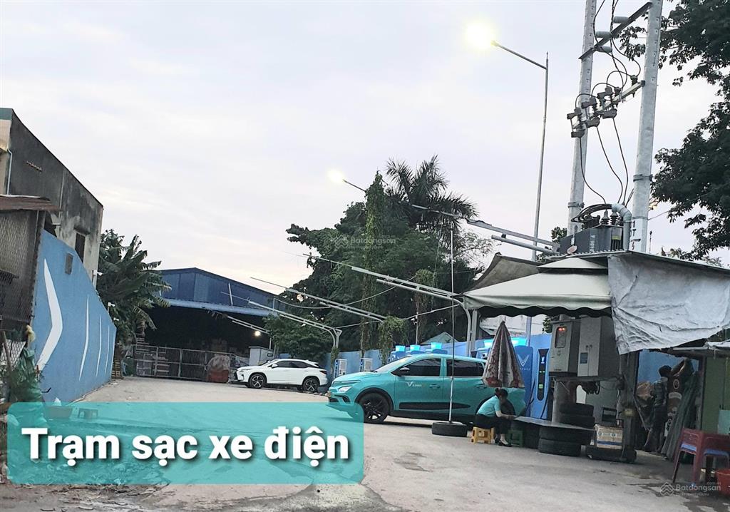 Nhà shr, hẻm & sân xe hơi + sân xe máy, 2pn, khách, bếp, dt 43 m2, p. đông hòa, dĩ an cũ chỉ 1.5 tỷ