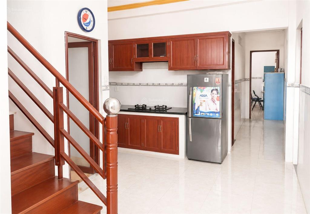 Nhà hẻm & sân ô tô, mt 5m, 4 pn, 2 wc, 126m2, 100m2 thổ, đông hòa dĩ an giáp thủ đức chỉ 4tỷ5 tlcc