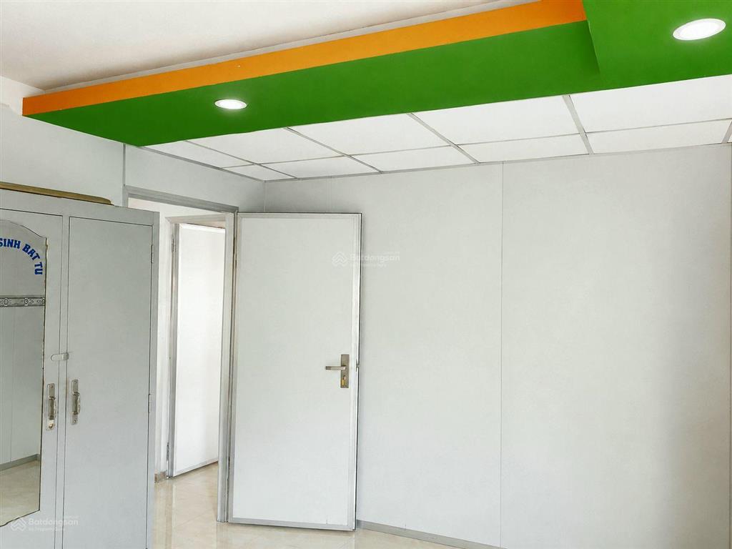 Nhà hẻm & sân ô tô, mt 5m, 4 pn, 2 wc, 126m2, 100m2 thổ, đông hòa dĩ an giáp thủ đức chỉ 4tỷ5 tlcc