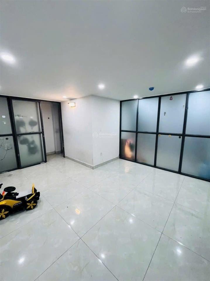 Chdv quận 7 7 tầng thang máy chỉ 16.5 tỷ mà có ngay 57tr/tháng
