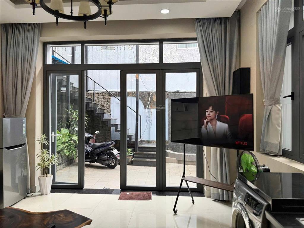 Chdv quận 1 trần đình xu  8 phòng  37 tỷ