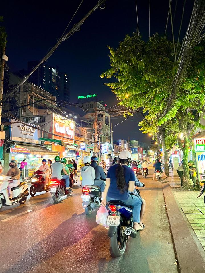 Mặt tiền thụt tân hòa đôngq6 4,2m*21m mặttiền tương laivip phú lâm