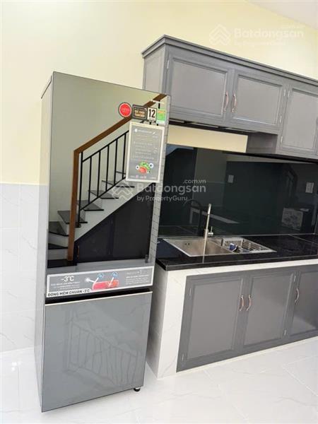 Nhà 3ty3 gần nguyễn sơn, tân phú  30m ra mt  2 tầng  ngang đẹp 4m  tặng full nội thất