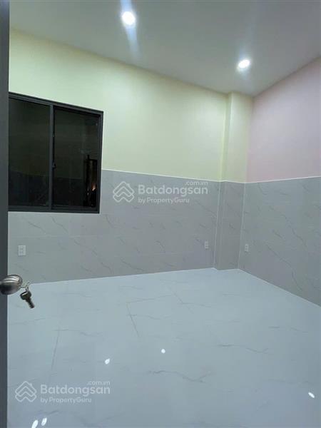 Nhà 3ty3 gần nguyễn sơn, tân phú  30m ra mt  2 tầng  ngang đẹp 4m  tặng full nội thất