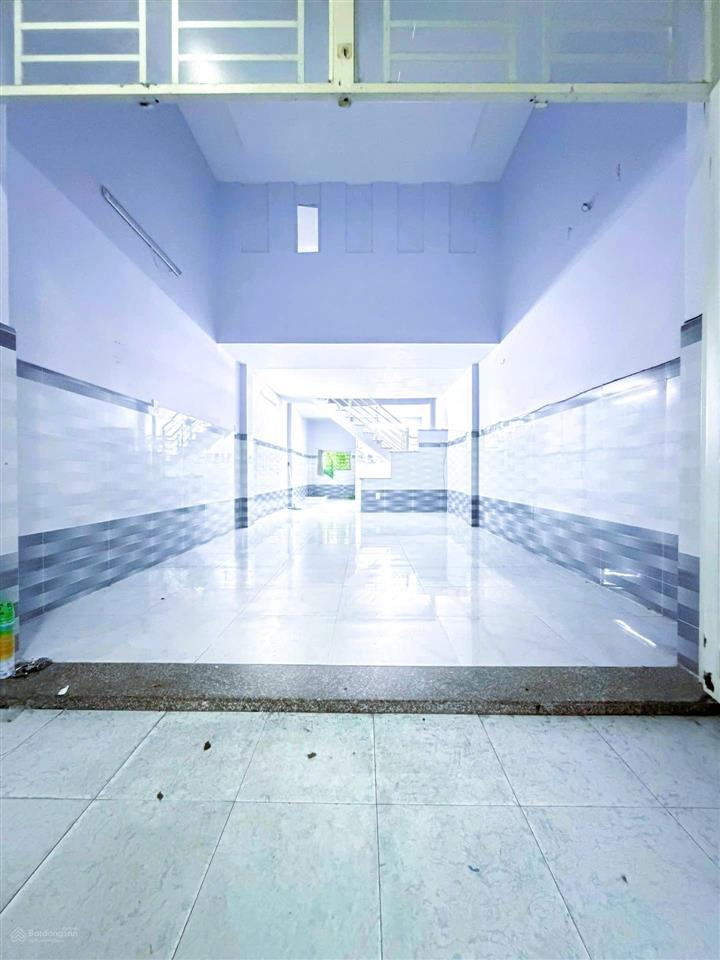 2 tầng  58m2  nguyễn hữu tiến  tân phú  hẻm 4m  giá 4.95tỷ thời điểm vàng mua nhà rẻ