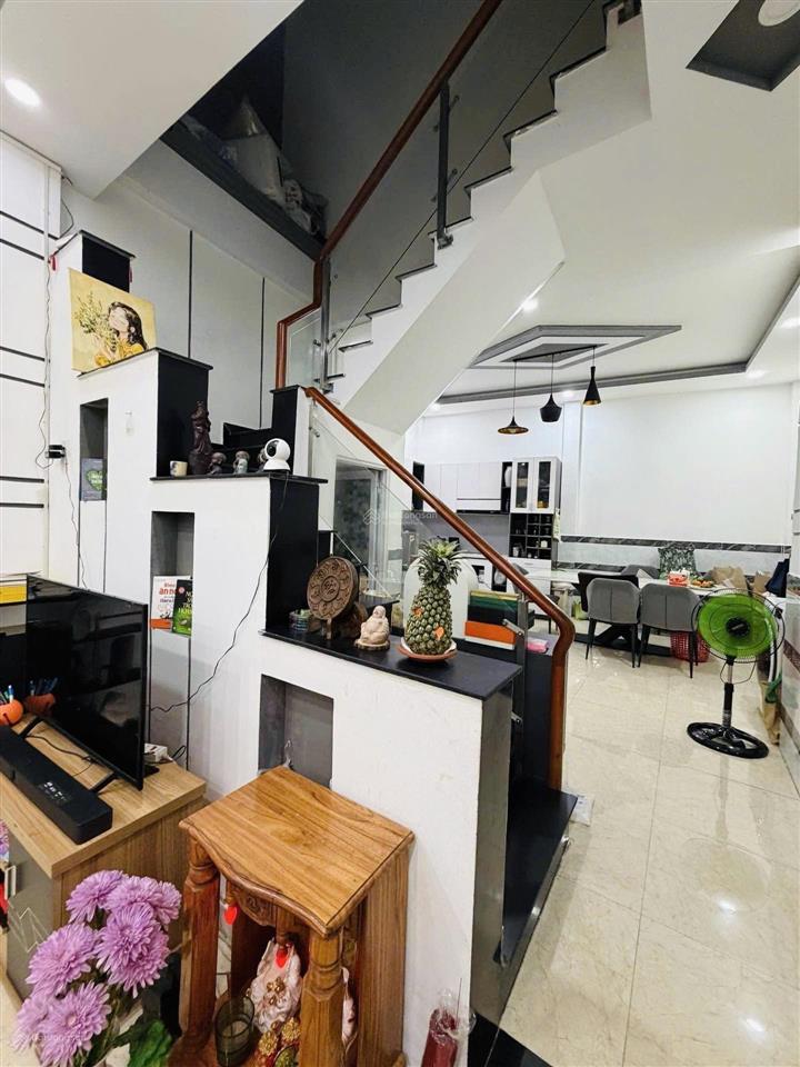 Gấp chỉ 4 tỷ hơn tí xíu | nhà mới tỉnh lộ 10  giáp tên lửa  aeon bình tân | sổ nở hậu 5,2m