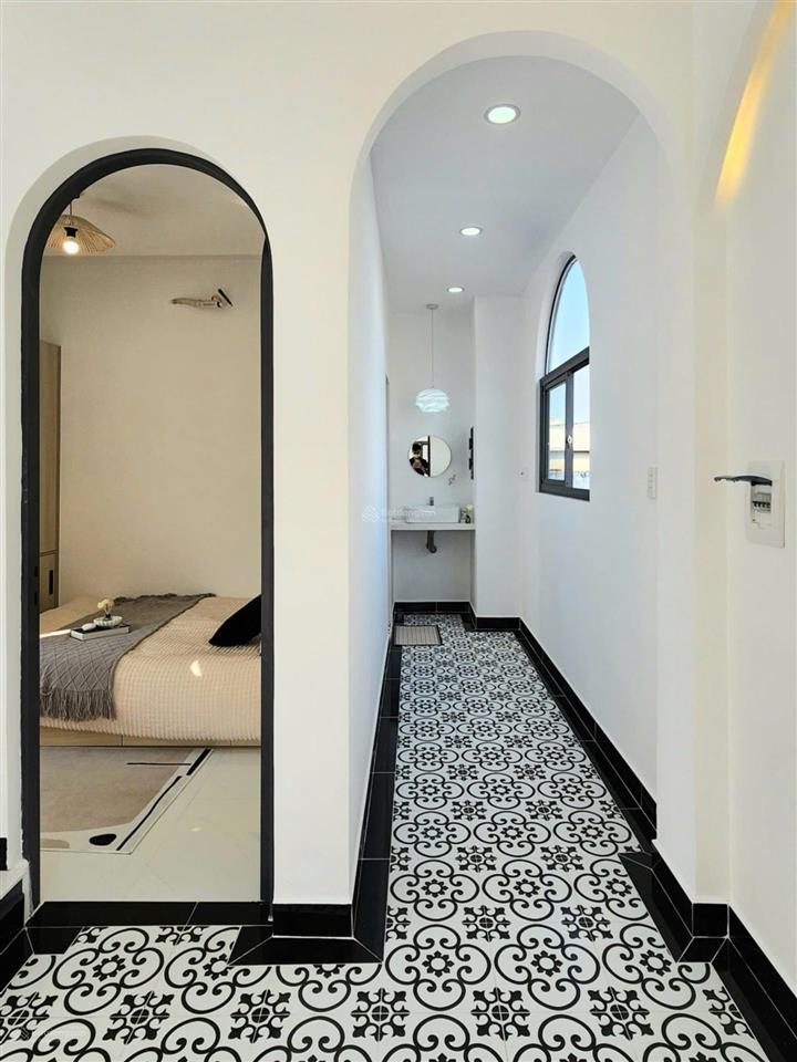 Bán nhà mới khu tên lửatl 10tân tạo bình tân căn góc ( 50m2 trệt.2lau.st) mới full nội thất