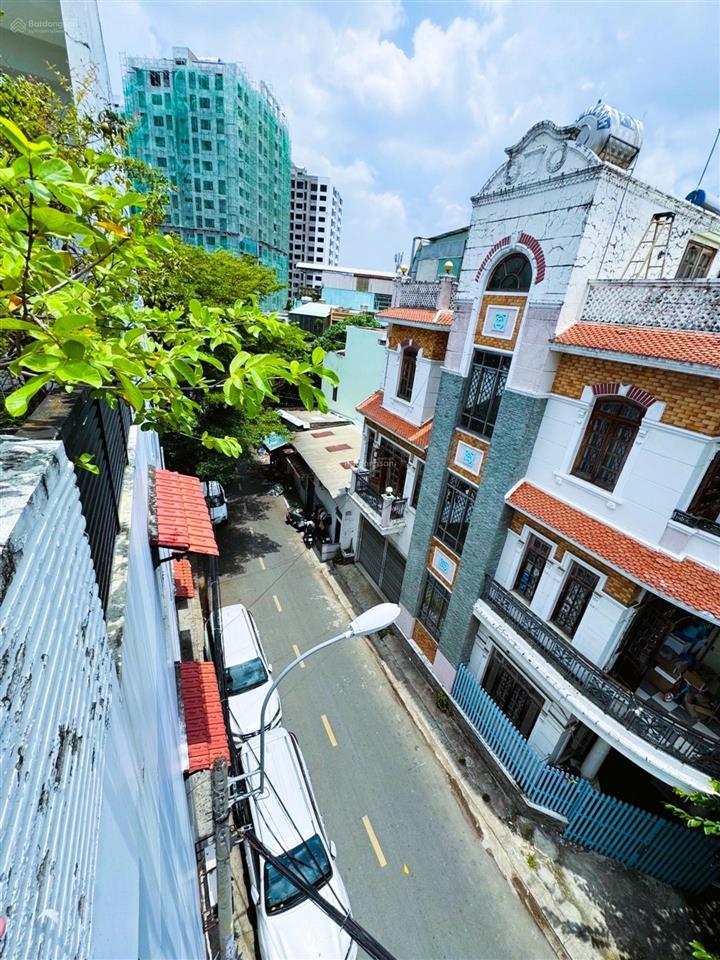 Mặt tiền đường 12mquận 6, cư xá ra đa4 tầng 3 mặt thoáng chính chủ 1 đời  hàng thơm