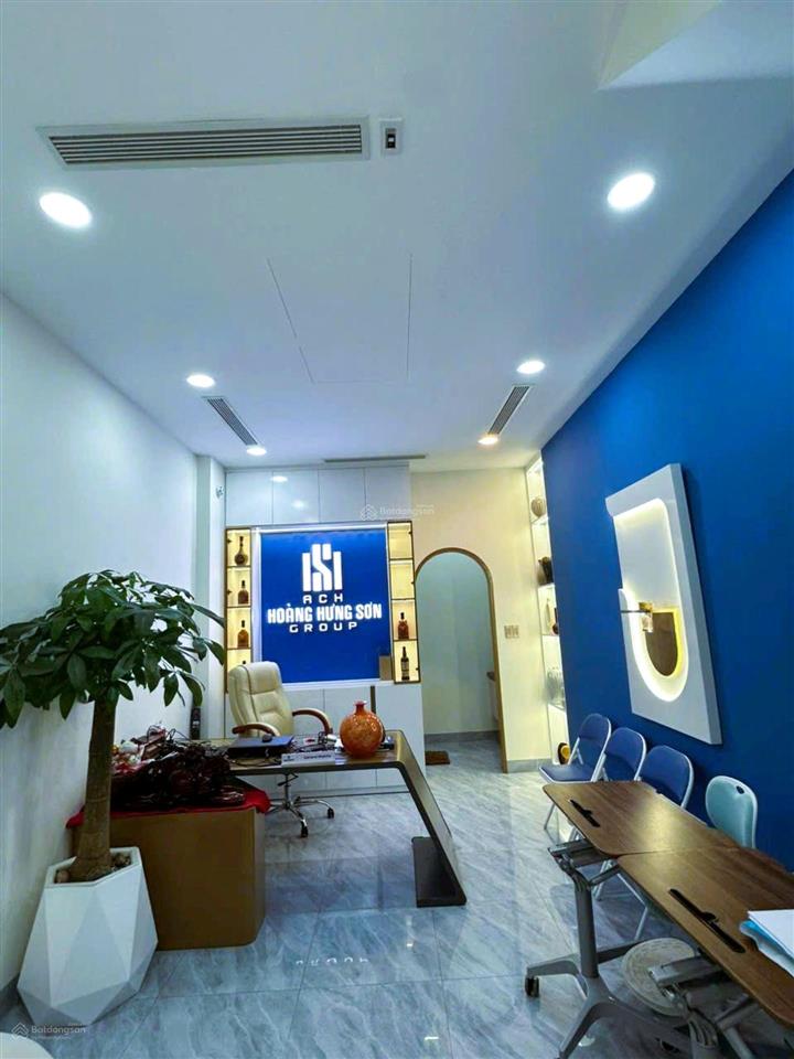Nhà đẹp 3 tầngnguyễn sơntân phú thiết kế hiện đạinội thất giá trịsát mặt tiềnhết lghc đủ
