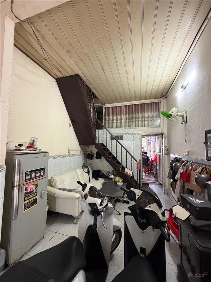 Mặt tiền lê trọng tấn 51m 2 lầu  1 mặt tiền 1 mặt hẻm thoáng sạch đẹp8,5tỷ bl hàng hiếm.