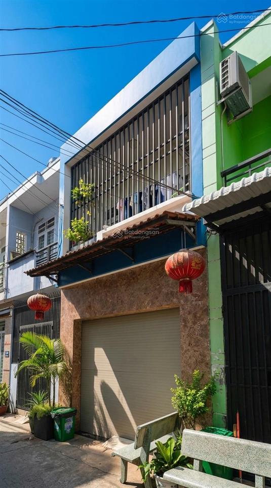 Nhà đẹp hẻm xe hơi 5m  ngay hương lộ 2  lê văn quới  chỉ nhỉnh 4 tỷ