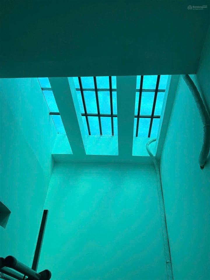 Nhà đẹp hẻm xe hơi 5m  ngay hương lộ 2  lê văn quới  chỉ nhỉnh 4 tỷ