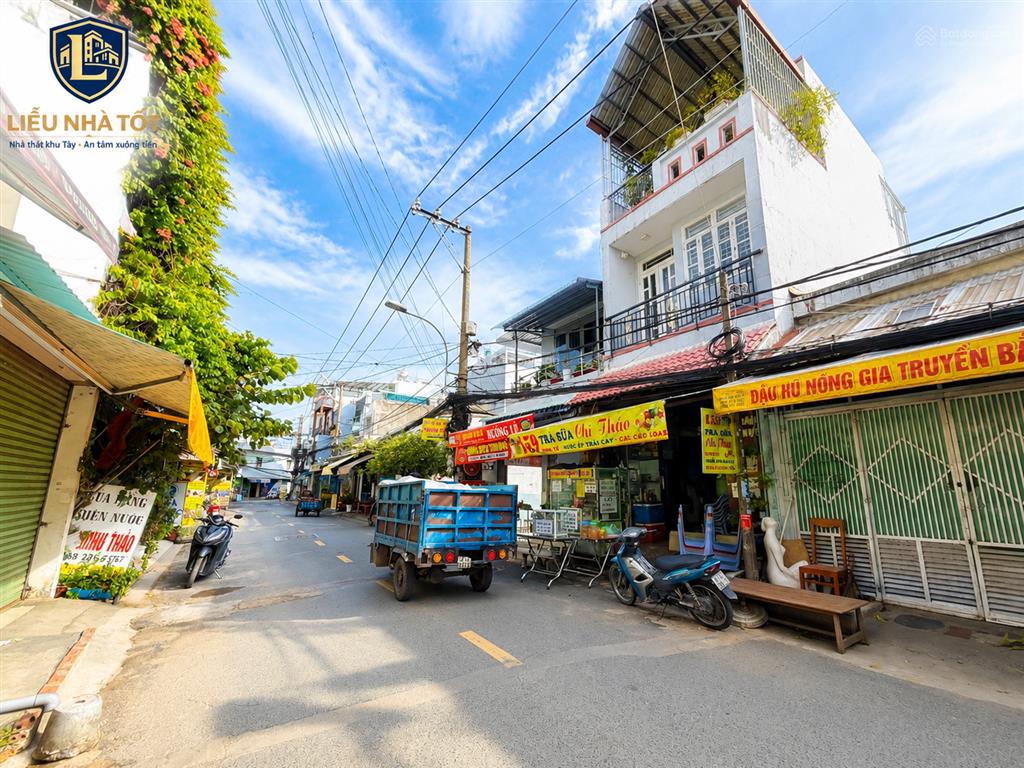 Nhà mặt tiền đường số 11|bhh|cn 63m2 ko lg|kênh tham lương|aeon tân phú|chỉ hơn 6 t.ỷ
