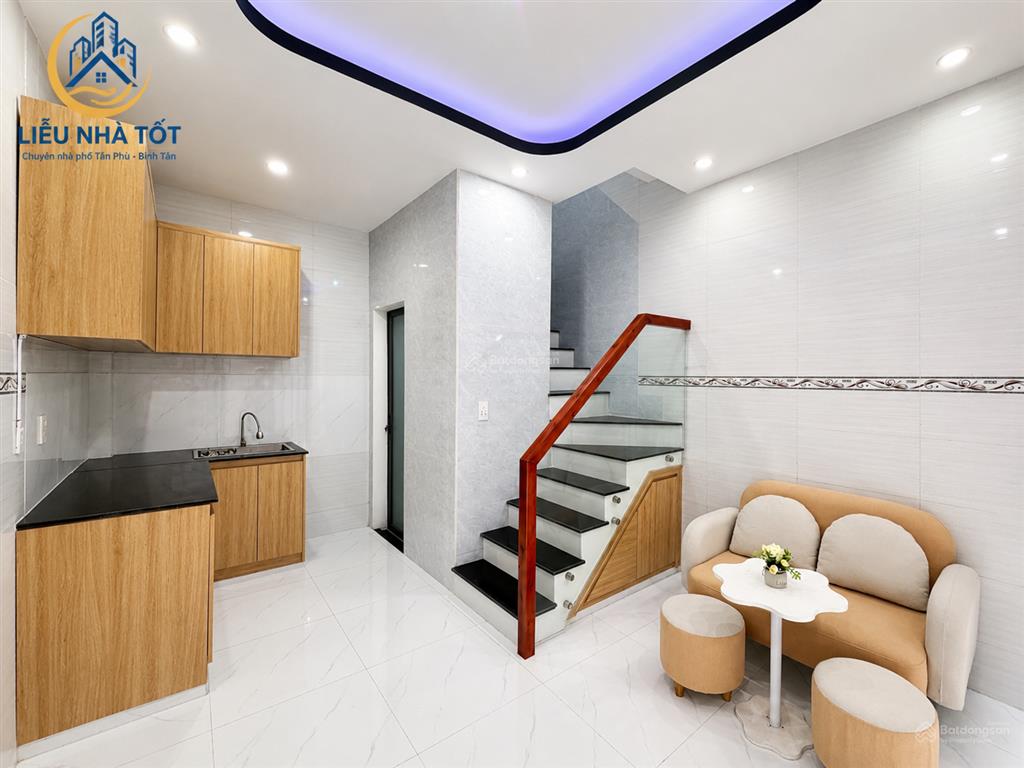 Nhà nhỏ xinh  sổ hồng chuẩn chỉnh  phú thọ hòa  tân phú | 3 tầng | 2pn | mới 100%  ở ngay