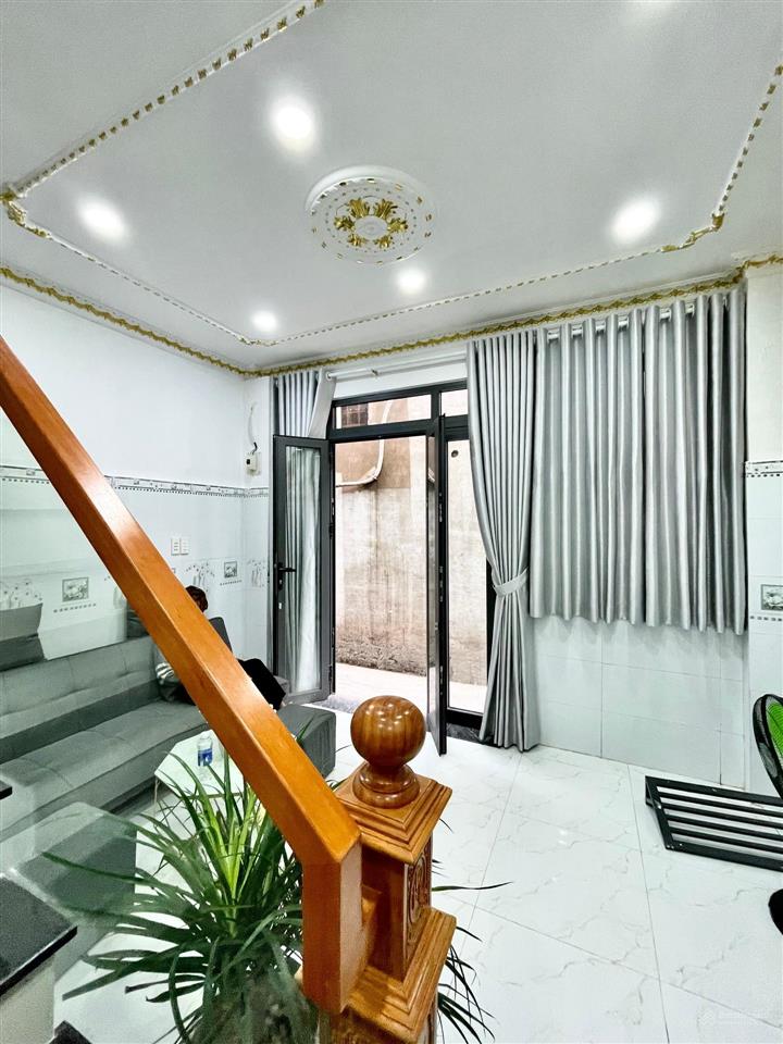 Dưới 1 t.ỷ5  nhà mới gần gò xoài, sát tân phú  dọn vào ở ngay