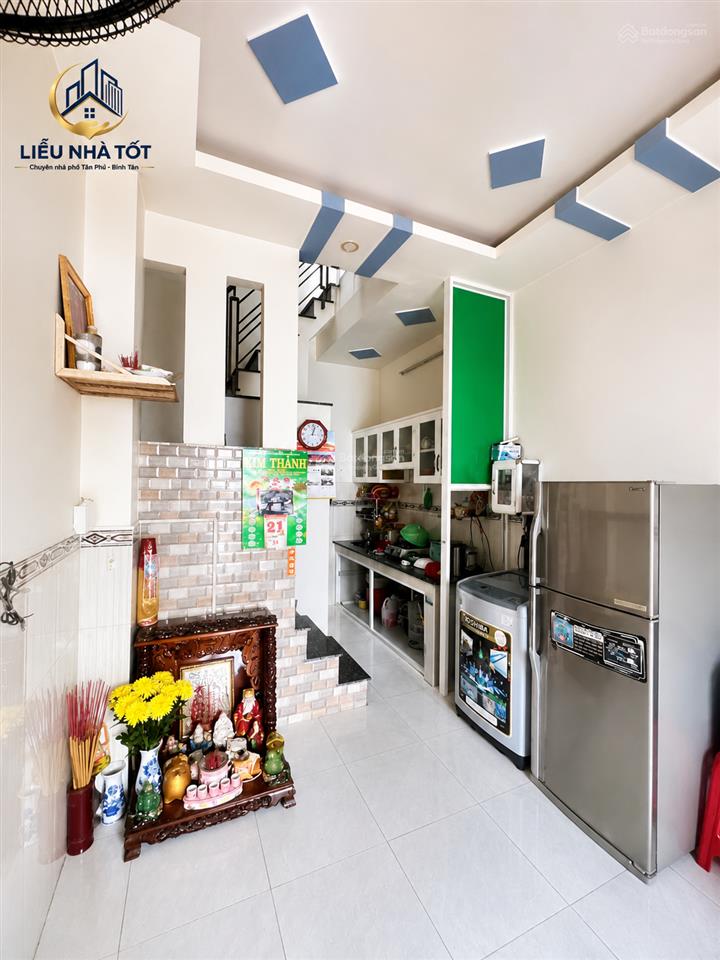 Nhà 4 tầng|đường chiến lược|xe tải tới cửa| gần aeon tên lửa| chỉ hơn 2 đồng/m²|sổ hồng chuẩn