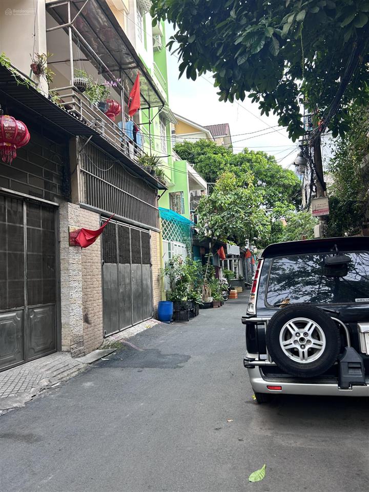 Hẻm nhựa 2 oto tránh ngay rạch xuyên tâm ngang 6m không lộ giới bùi đình túy