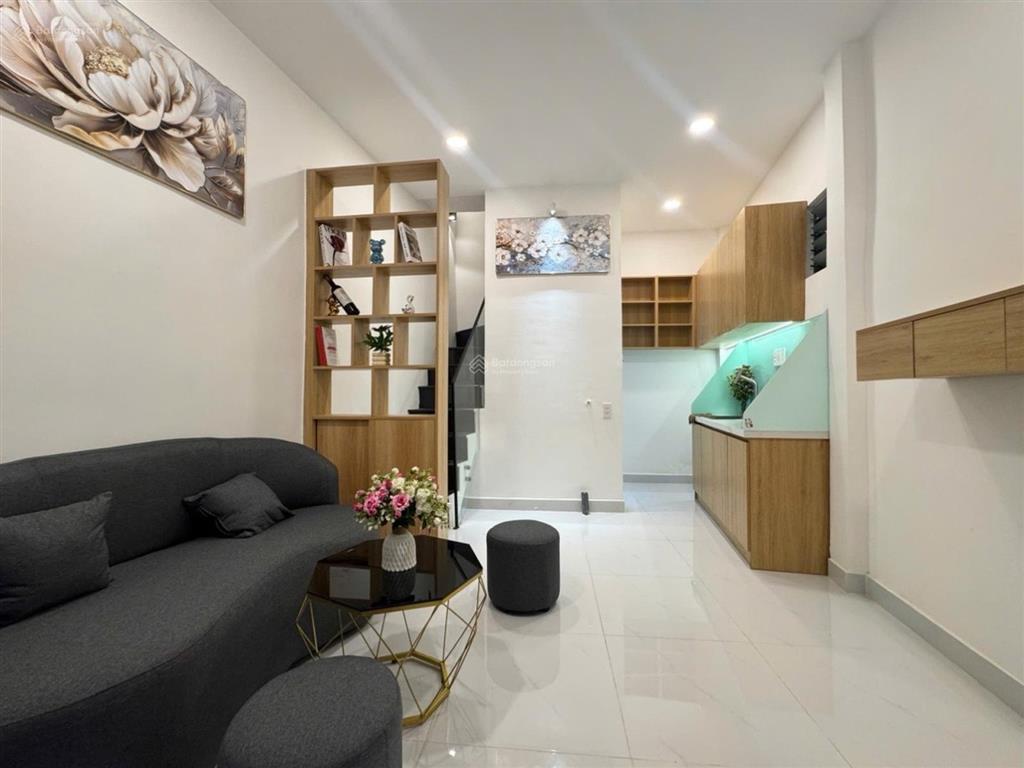 Chu văn an, bình thạnh  2 tầng 2pn